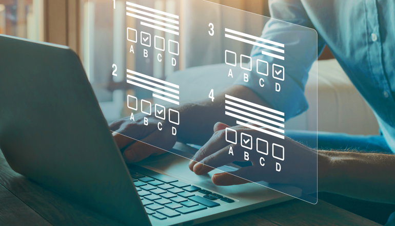 MITARBEITERBEFRAGUNGEN